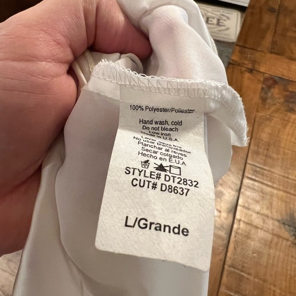 𝅺BELLA B white tank top - Picture 7 of 7